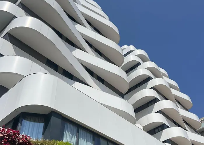 Arena Select فالنسيا