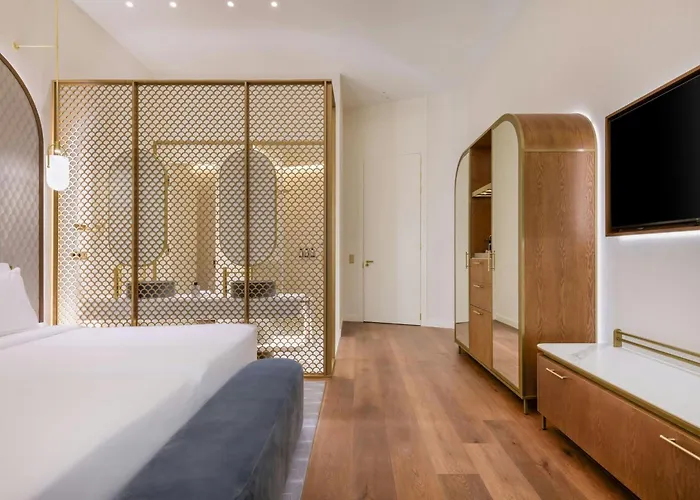 Grand Centenari, Valencia, Autograph Collection Βαλένθια