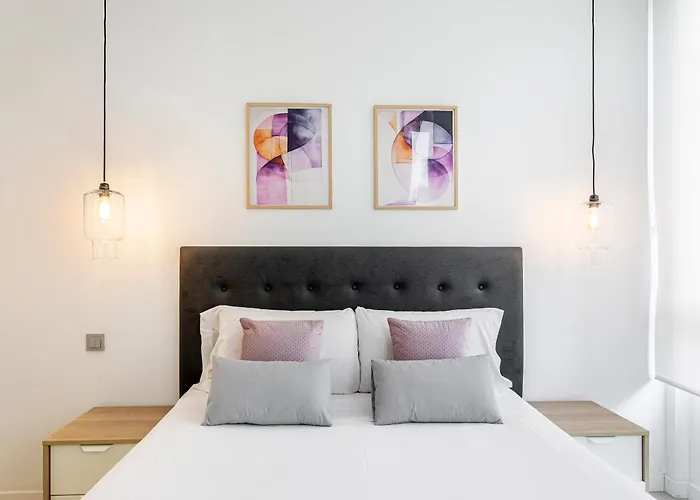 G&v Close To Center דירה