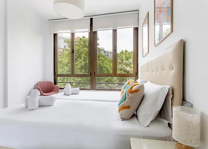 G&v Close To Center ולנסיה