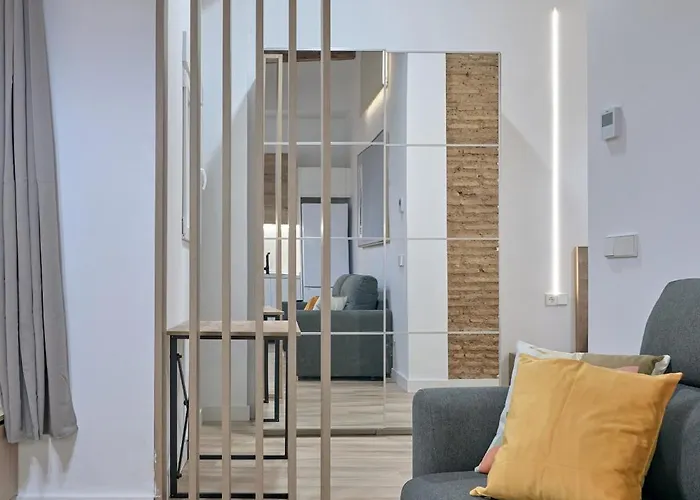 Ciutat Vella Modern *