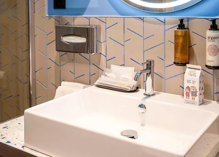 Pathos By Mimood 4* Valencia