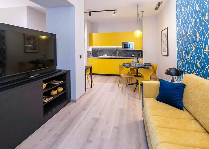 Aparthotel Pathos By Mimood 4*