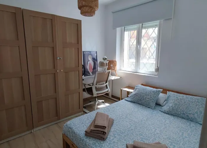 Al Lado De La Playa Malvarrosa Διαμέρισμα *