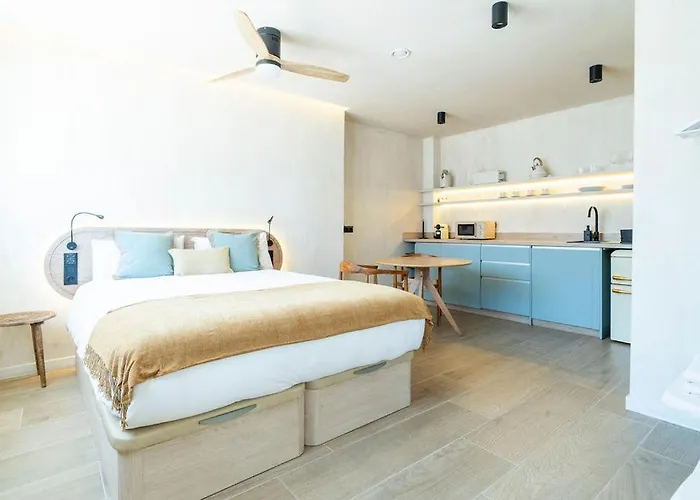 Nomad Haux Puerto 4*