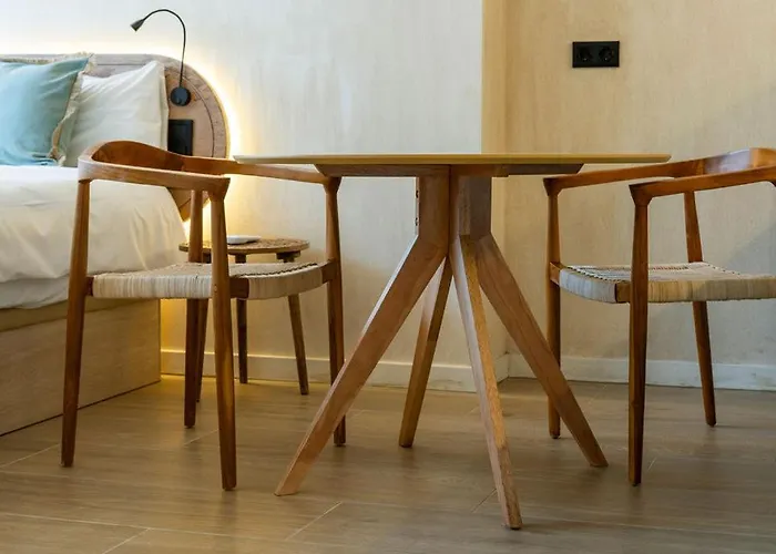 Nomad Haux Puerto Valencia