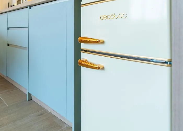 Nomad Haux Puerto فندق مبيت وإفطار فالنسيا