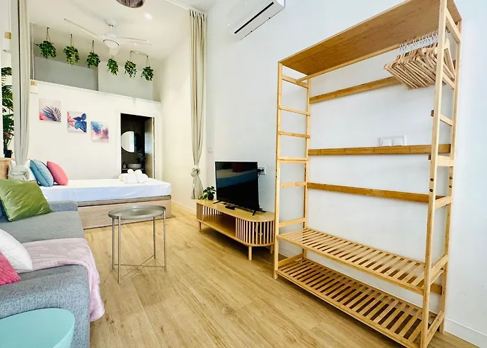 & Cozy Flat Close The * Valencia