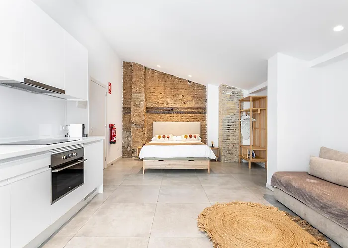 Bis Ruzafa 아파트호텔 4*