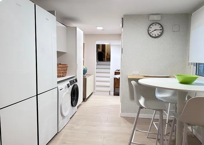 아파트 Ecocasa 12pax Perfecta Grupos, Reforma Lujo, Junto Parada Metrovalencia, Cerca Centro Valencia Y Playa, Lavadora, Secadora Equipamiento Total 부르하소트