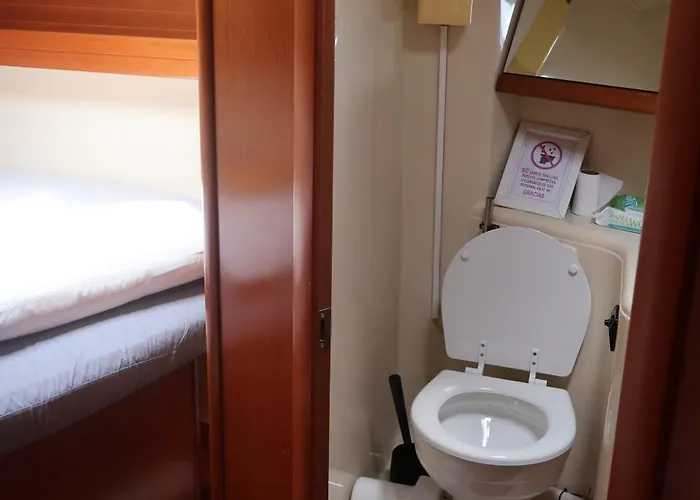 Magnificent Sailboat With Free Parking For Cars