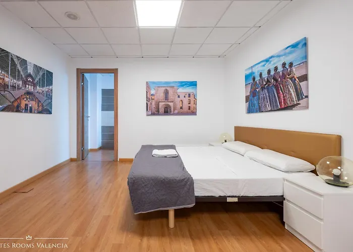 Suites Rooms Valencia 2*