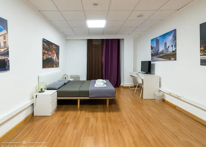 Πανσιόν Suites Rooms Valencia