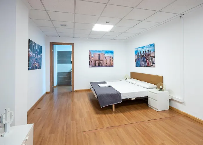 Πανσιόν Suites Rooms Valencia