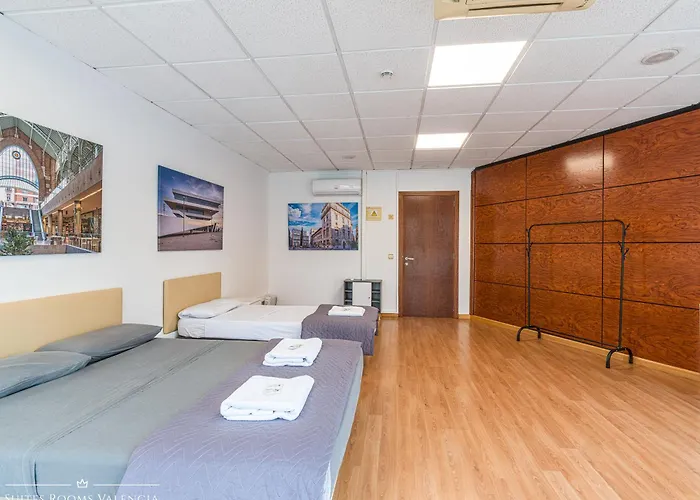 Πανσιόν Suites Rooms Valencia
