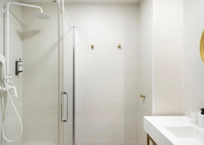 Konukevi Blanq Comedias