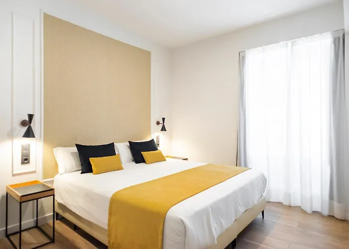 Konukevi Blanq Comedias 4*