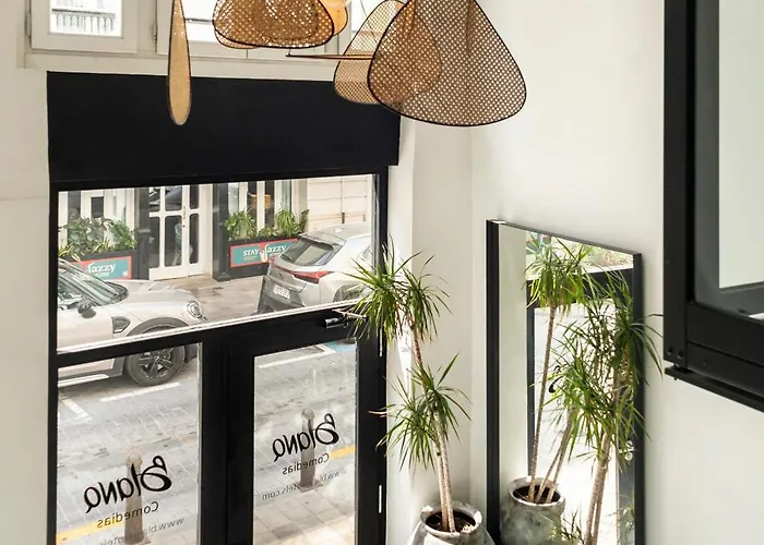 Blanq Comedias Konukevi