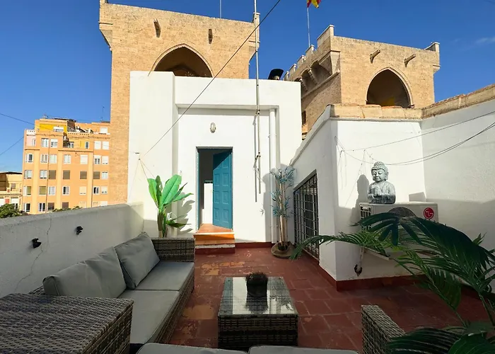 Bonito Justo Junto A La Torre De Quart شقة *