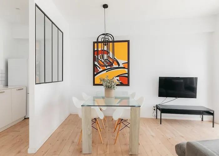 Penthouse With Terrace 2 Bedrooms 2 Bathrooms