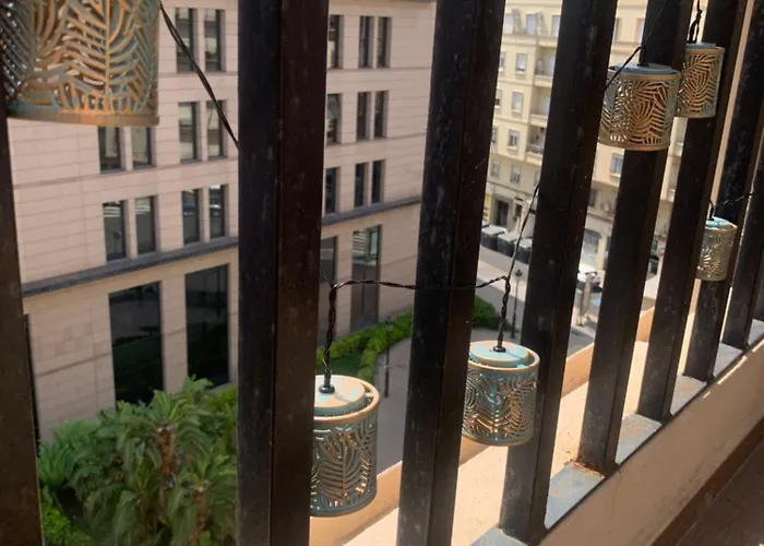 Atico En El Centro Con Terraza * Valencia