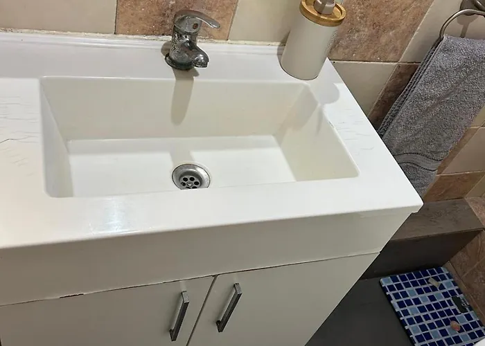 Habitación En Benicalap Apartamento