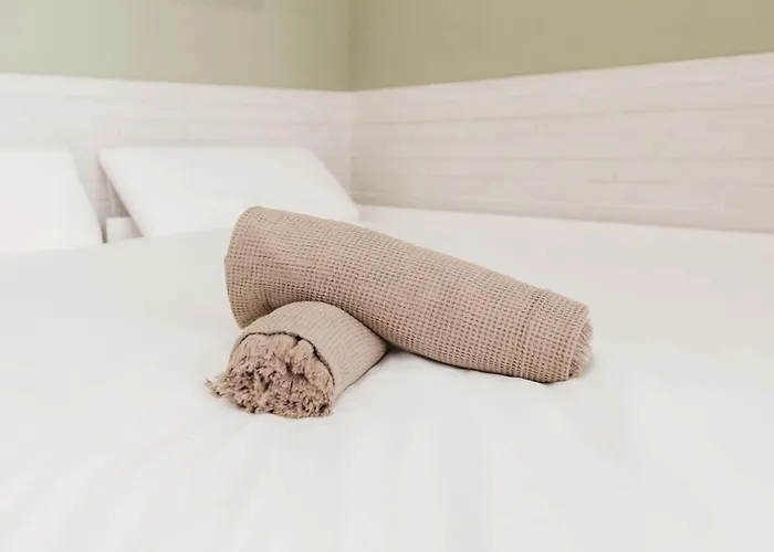 New! Comfort And Style Steps From Everything