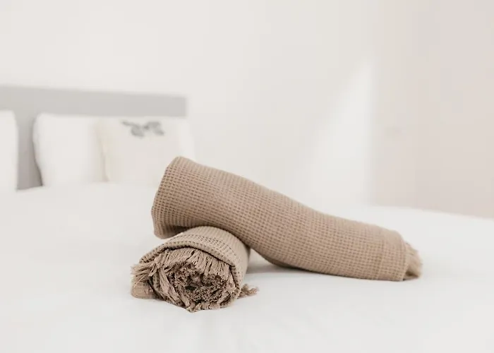 New! Comfort And Style Steps From Everything * فالنسيا