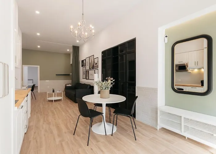 New! Comfort And Style Steps From Everything