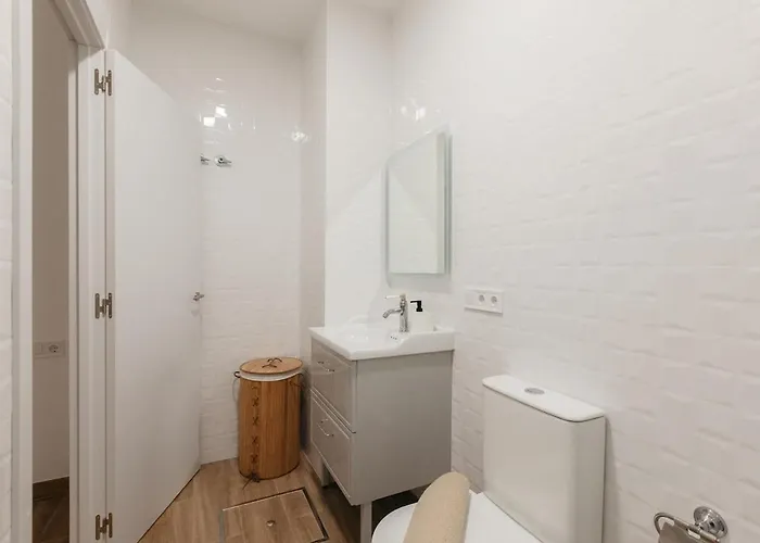 New! Comfort And Style Steps From Everything شقة فالنسيا