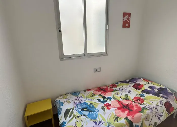 Atico En El Centro Con Terraza *