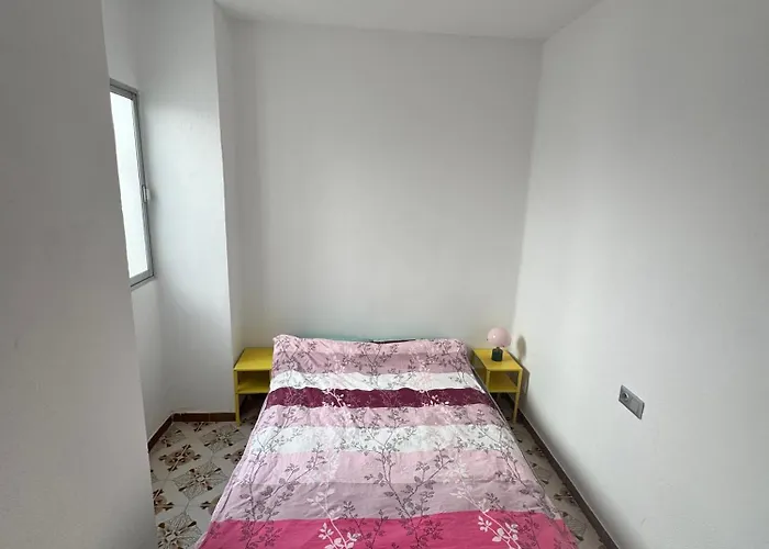 Atico En El Centro Con Terraza * Valencia