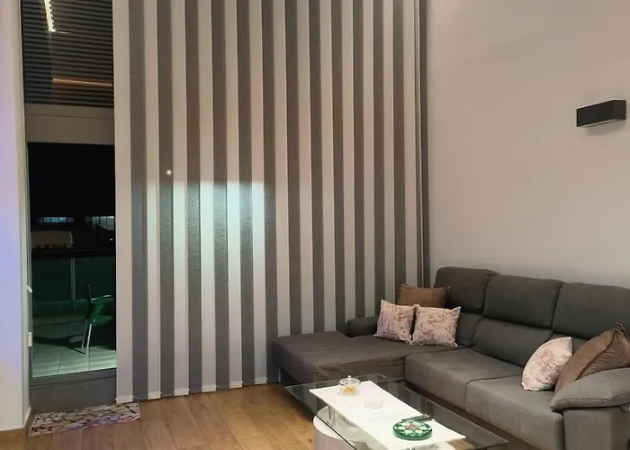 Loft Con Jacuzzi Y Piscina Appartement *