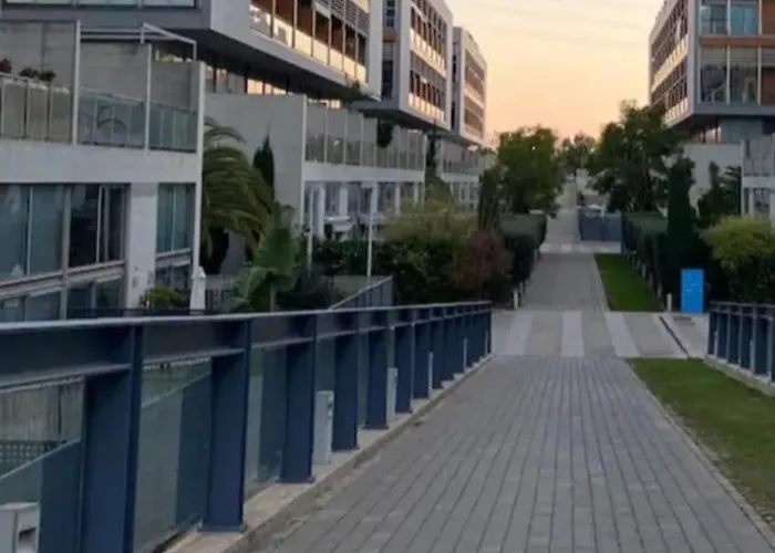 Loft Con Jacuzzi Y Piscina Appartement