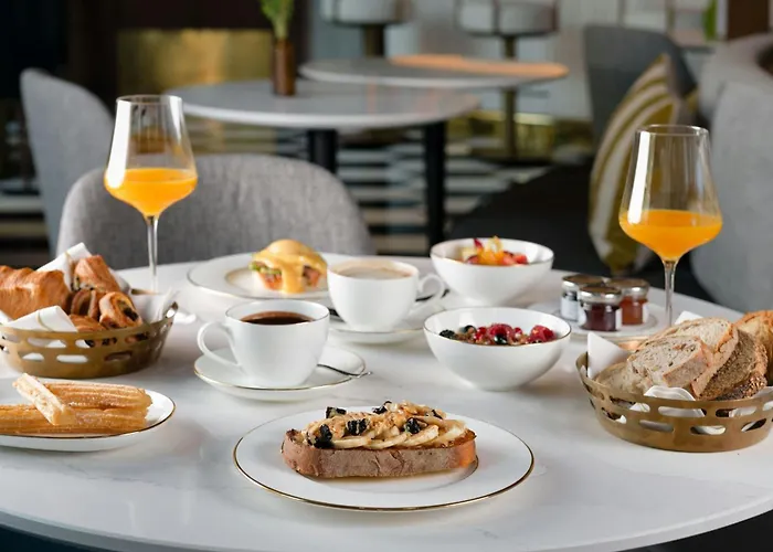 Hotel Grand Centenari, Valencia, Autograph Collection Valencia