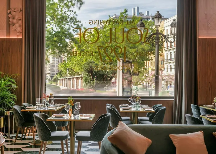 Grand Centenari, Valencia, Autograph Collection Hotel 5*