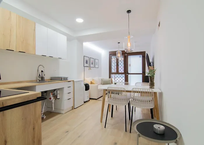 Casa Sant Domenec Savio * Βαλένθια