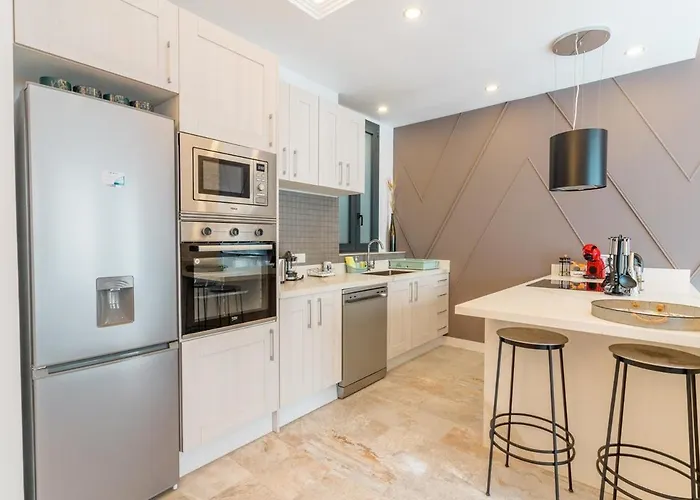 Visitacion Pool House * 발렌시아