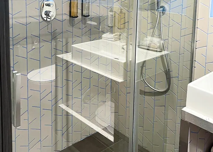 Pathos By Mimood Valencia