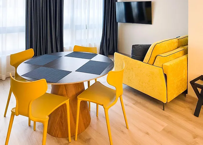 Aparthotel Pathos By Mimood 4*