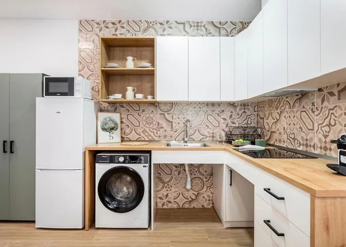 Lugre, Lovely Flat Close To Center *