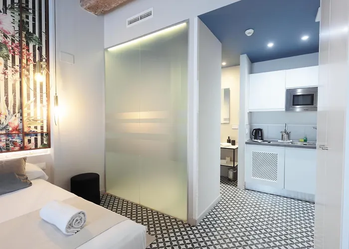 & Co. Quart Boutique 3* Валенсия