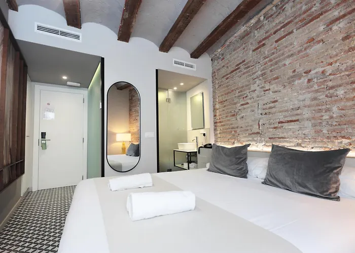 & Co. Quart Boutique Valencia