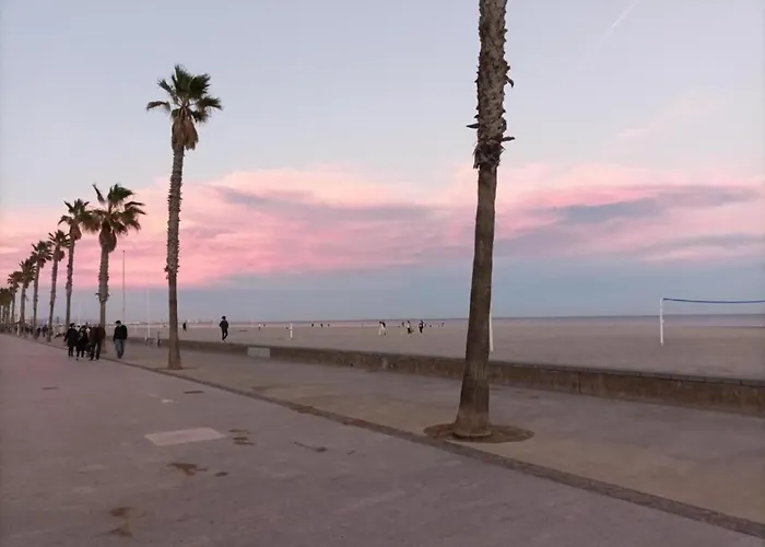 Near With Private Pool Villa Valencia