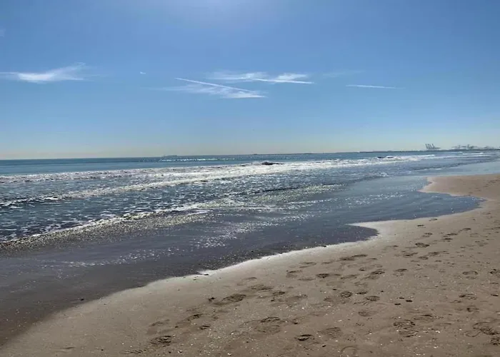 Near With Private Pool Villa Valência