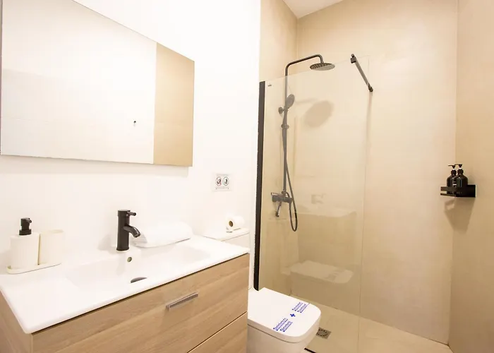 Lobjet Trouve 아파트 *