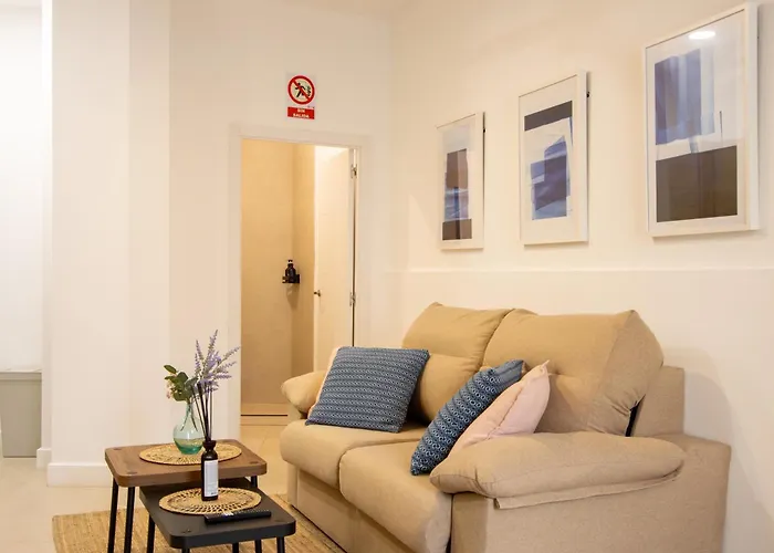 Lobjet Trouve * Βαλένθια