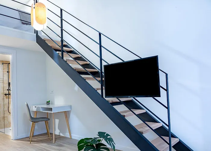 Cr - Loft - Moderno Y Coqueto Estudio Duplex Cerca De Avenida Francia Y Ciencias Βαλένθια