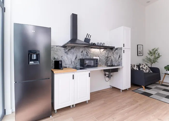 Cr - Loft - Moderno Y Coqueto Estudio Duplex Cerca De Avenida Francia Y Ciencias * Βαλένθια