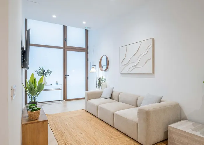 아파트 Flats Poeta Serrano *